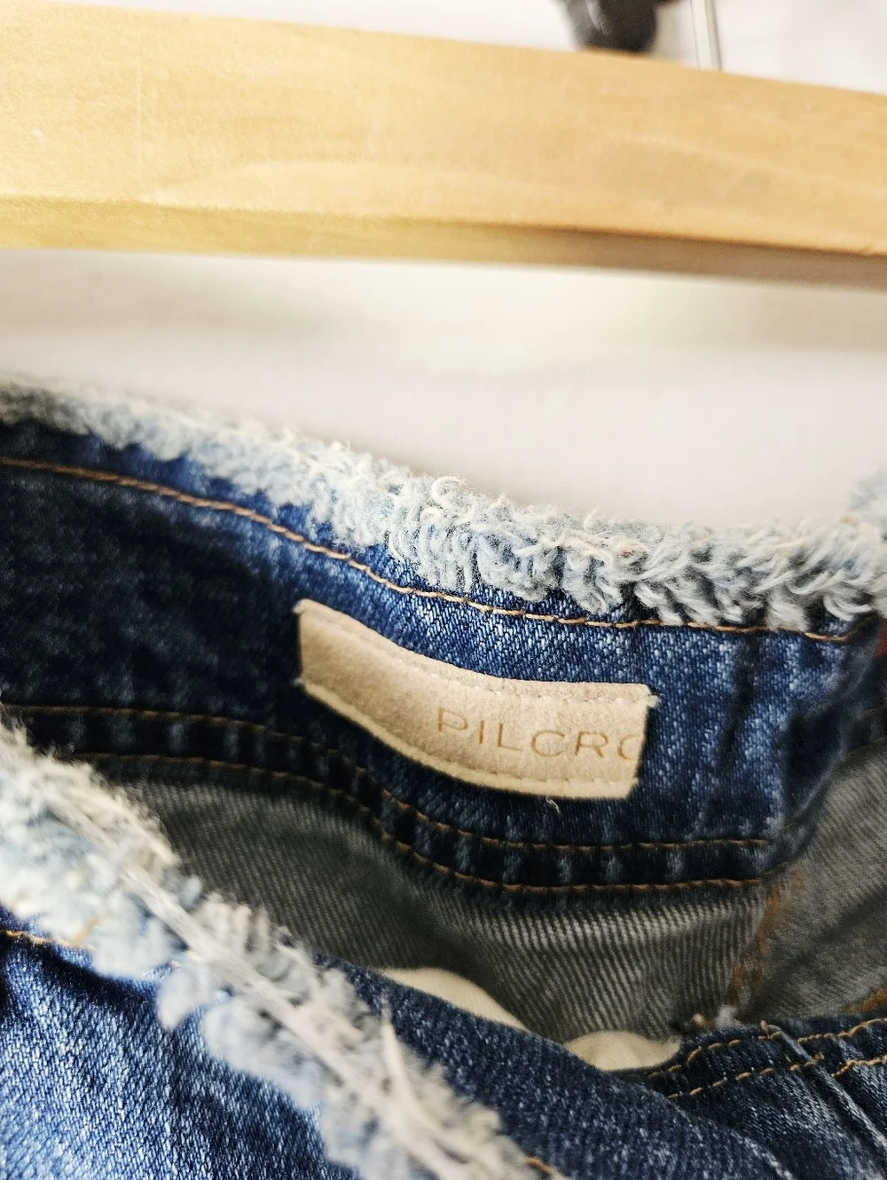 Reworked Boho Pilcro Anthropologie Jeans Size 32 Lace Applique Upcyced - Picture 8 of 10